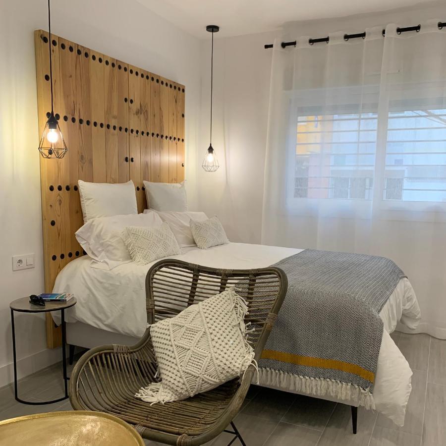 Lovely Suites Tarifa, Estudio A Estrenar En El Centro Y Muy Cerca De La Playa מראה חיצוני תמונה